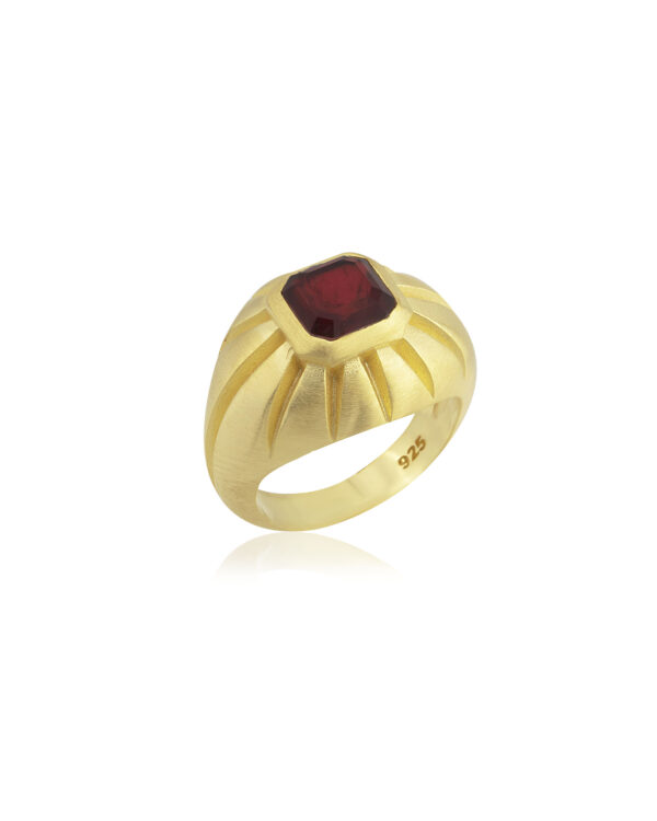 ZOIE BURGUNDY STONE RING