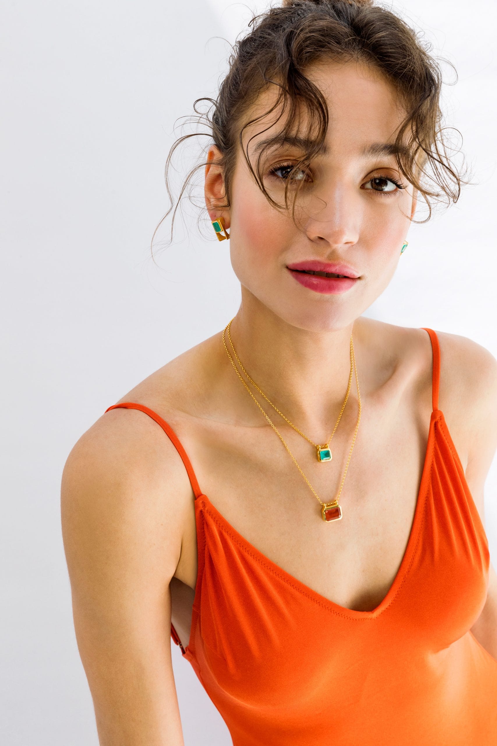 Eva kristal yeşil taşlı mini kolye - Görsel 2